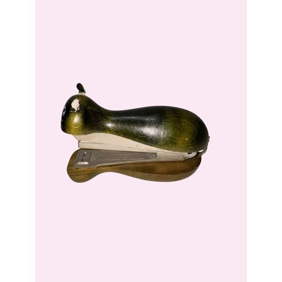 Vintage Mid Century Cat Shaped Desk Stapler Made In Japan Wood & Metal Design De - Picture 1 of 6